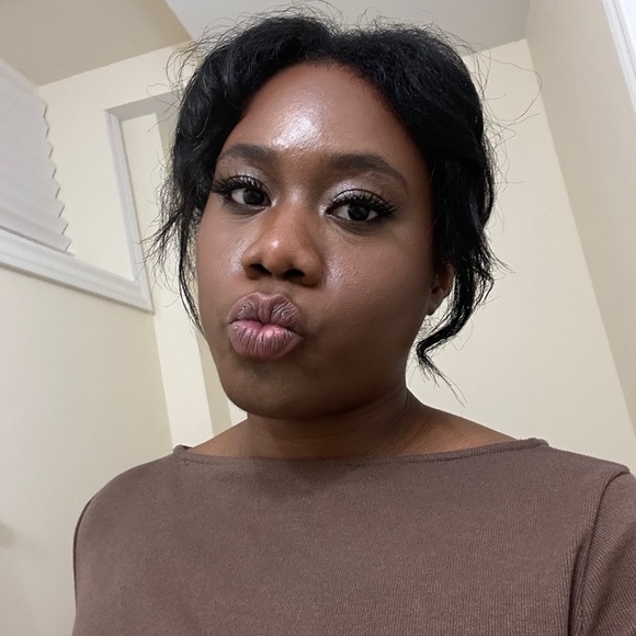 Meet your Posher, Jody - Picture 2 of 2